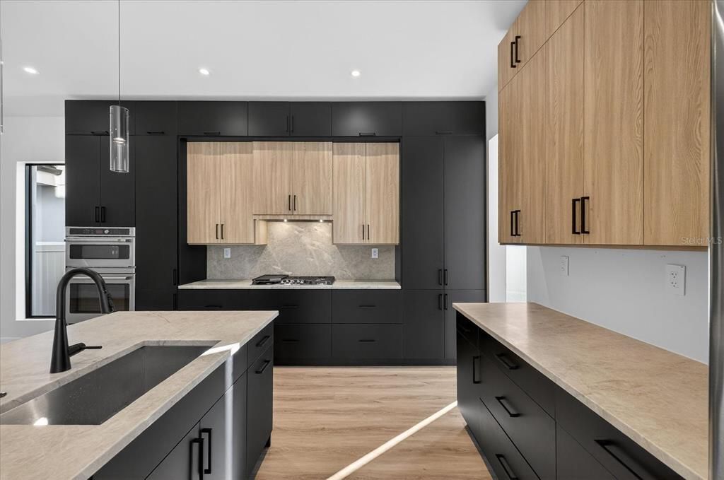 На продажу: $1,650,000 (3 спален, 3 ванн, 2926 Квадратных фут)