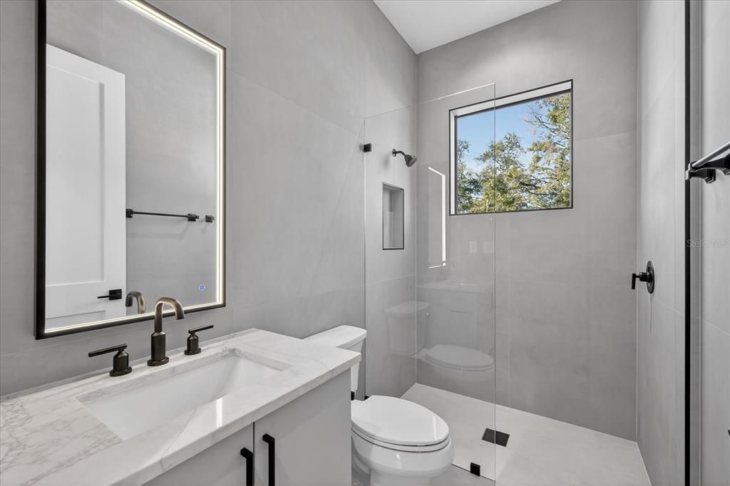 На продажу: $1,650,000 (3 спален, 3 ванн, 2926 Квадратных фут)