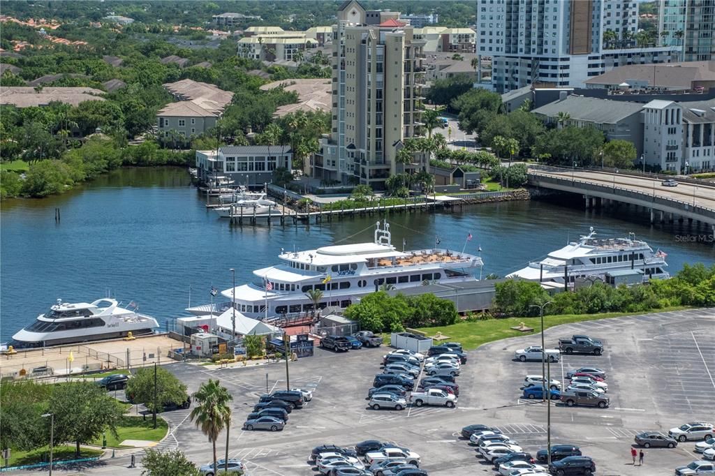 出租: $11,000 (3 贝兹, 3 浴室, 1733 平方英尺)