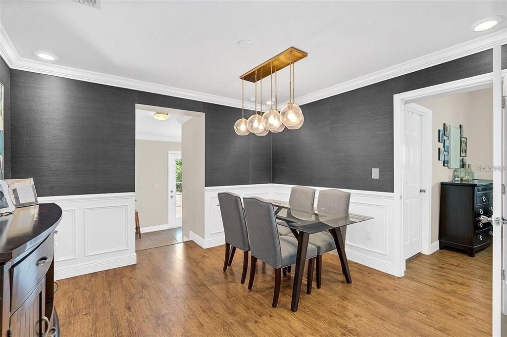 出租: $3,045 (3 贝兹, 2 浴室, 1401 平方英尺)