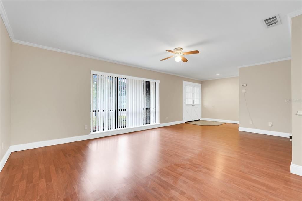 For Sale: $485,000 (4 beds, 2 baths, 2090 Square Feet)