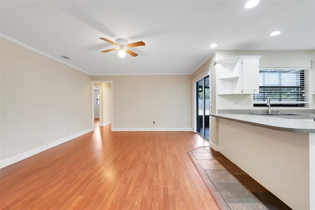 For Sale: $485,000 (4 beds, 2 baths, 2090 Square Feet)