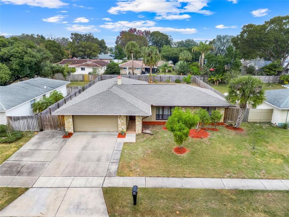 For Sale: $485,000 (4 beds, 2 baths, 2090 Square Feet)