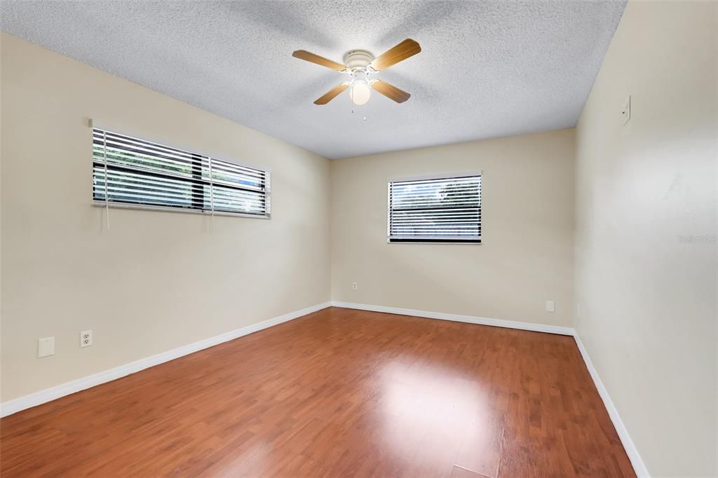 For Sale: $485,000 (4 beds, 2 baths, 2090 Square Feet)