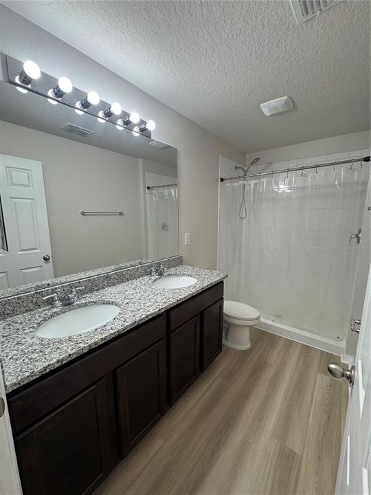 For Rent: $1,695 (2 beds, 2 baths, 976 Square Feet)