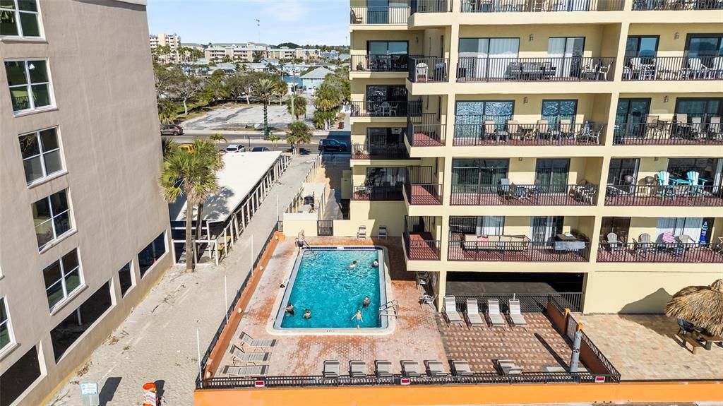 En Venta: $1,195,000 (3 camas, 2 baños, 1440 Pies cuadrados)