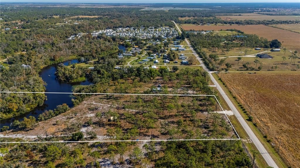 На продажу: $295,000 (10.10 acres)