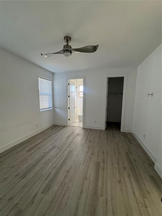 For Rent: $1,995 (3 beds, 2 baths, 2390 Square Feet)