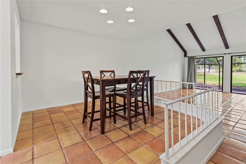 For Sale: $200,000 (3 beds, 2 baths, 1560 Square Feet)