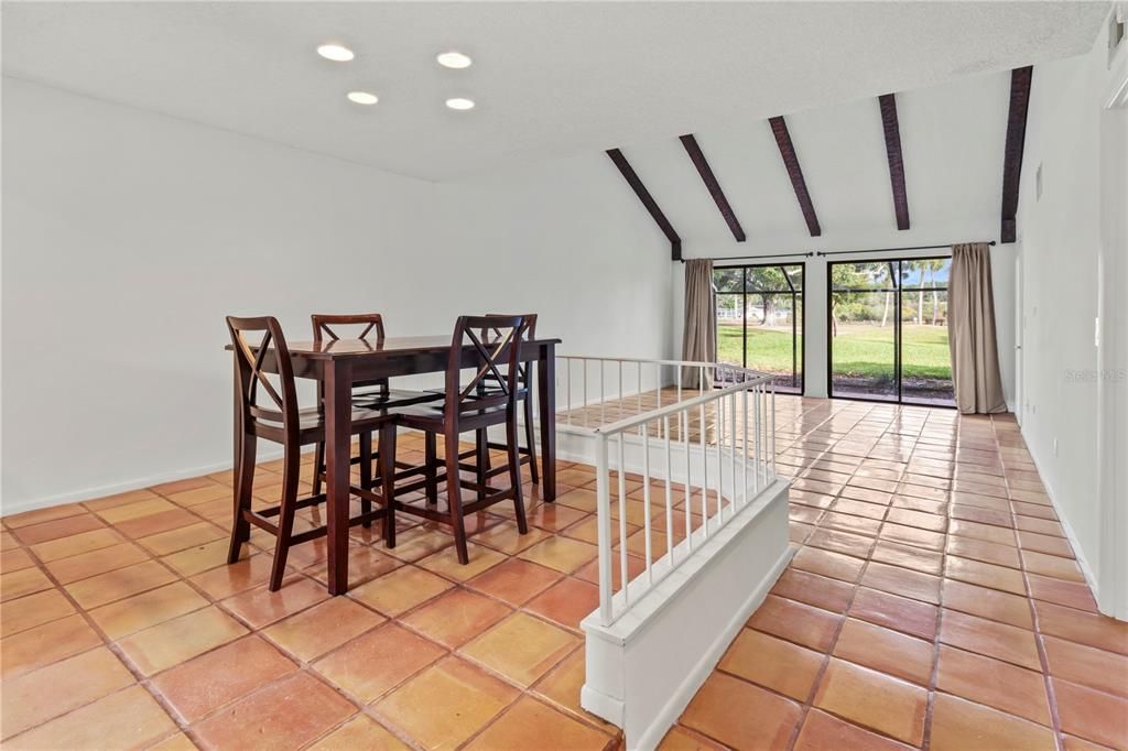 For Sale: $200,000 (3 beds, 2 baths, 1560 Square Feet)