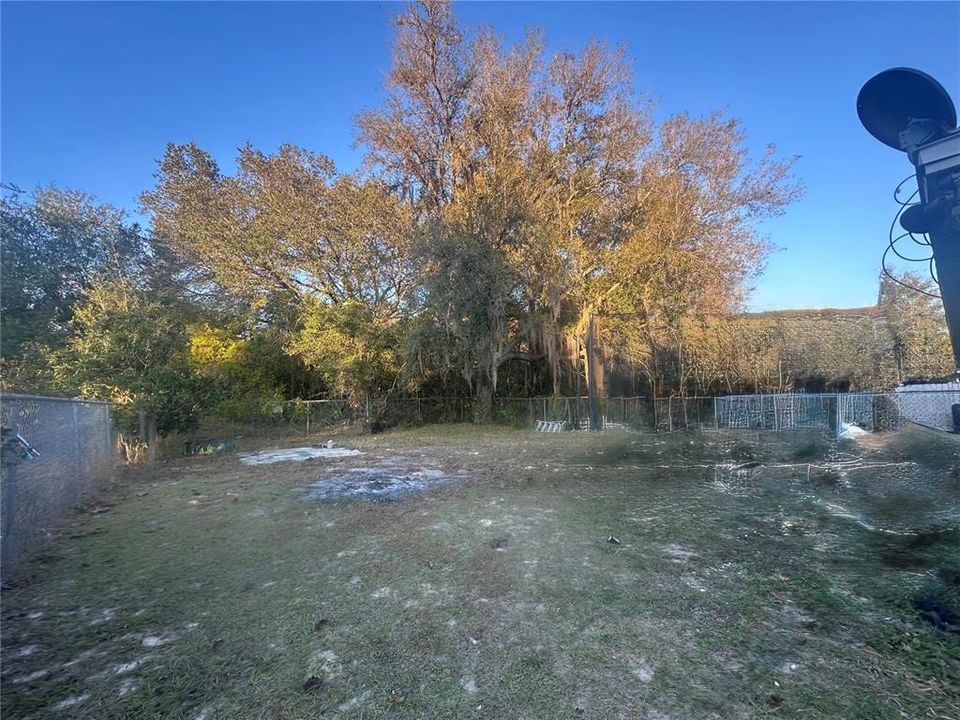 待售: $165,000 (2 贝兹, 2 浴室, 922 平方英尺)