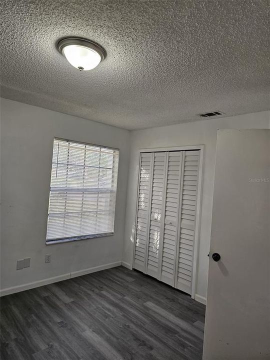 出租: $2,425 (3 贝兹, 2 浴室, 1373 平方英尺)