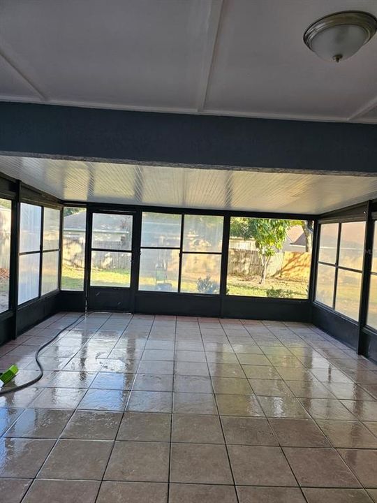 出租: $2,425 (3 贝兹, 2 浴室, 1373 平方英尺)