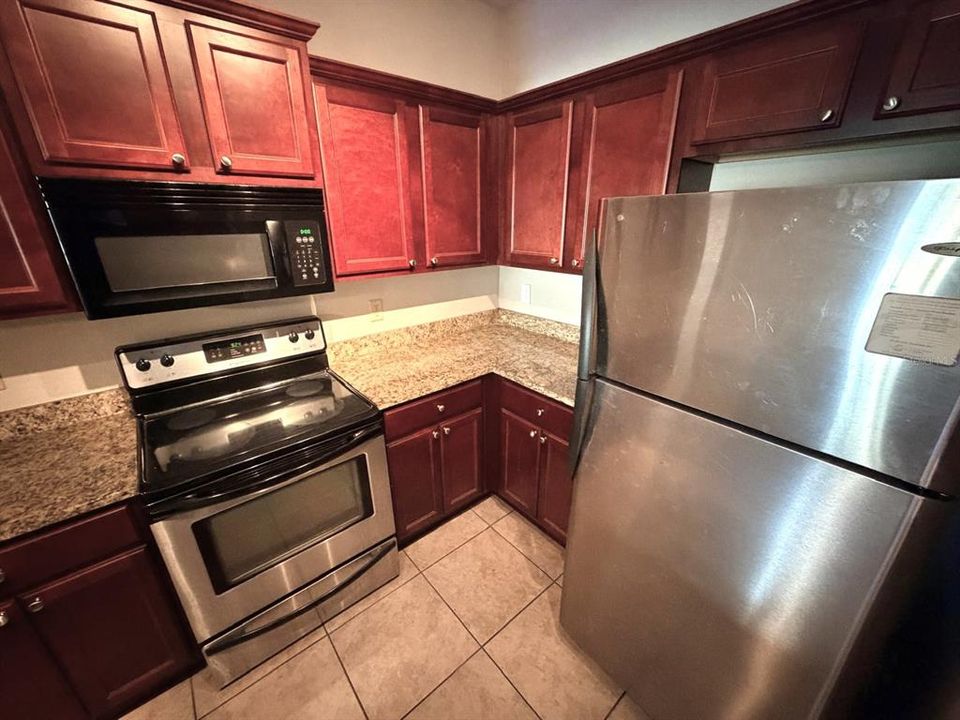 For Rent: $1,795 (2 beds, 2 baths, 1242 Square Feet)