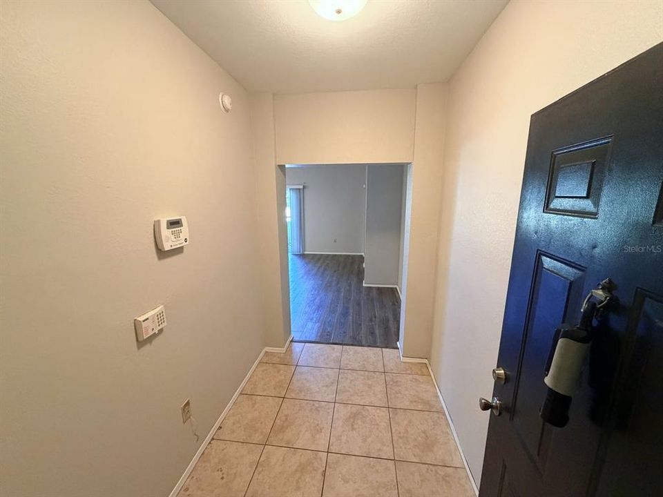 For Rent: $1,795 (2 beds, 2 baths, 1242 Square Feet)