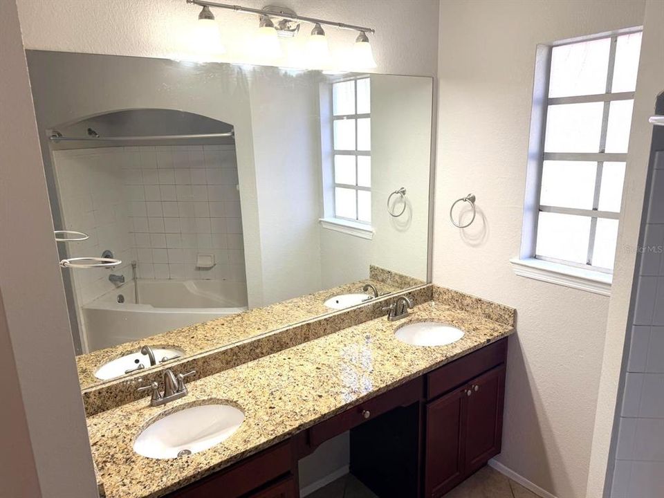 For Rent: $1,795 (2 beds, 2 baths, 1242 Square Feet)