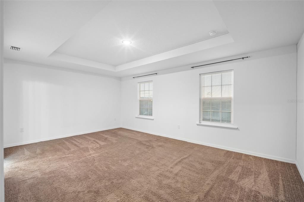 На продажу: $474,900 (6 спален, 4 ванн, 2931 Квадратных фут)