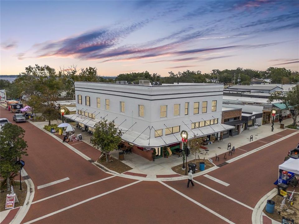 For Rent: $1,550 (1 beds, 1 baths, 538 Square Feet)