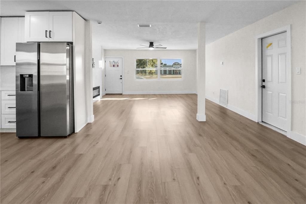 На продажу: $420,000 (3 спален, 2 ванн, 1260 Квадратных фут)