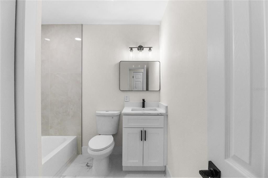 На продажу: $420,000 (3 спален, 2 ванн, 1260 Квадратных фут)