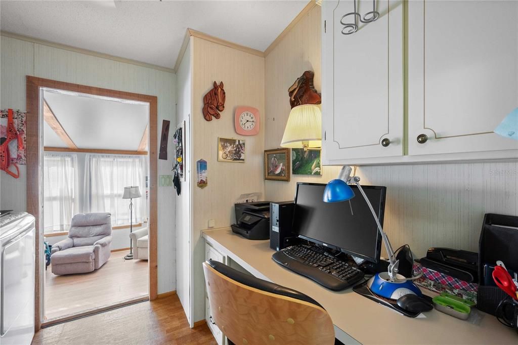 待售: $235,000 (2 贝兹, 2 浴室, 1552 平方英尺)