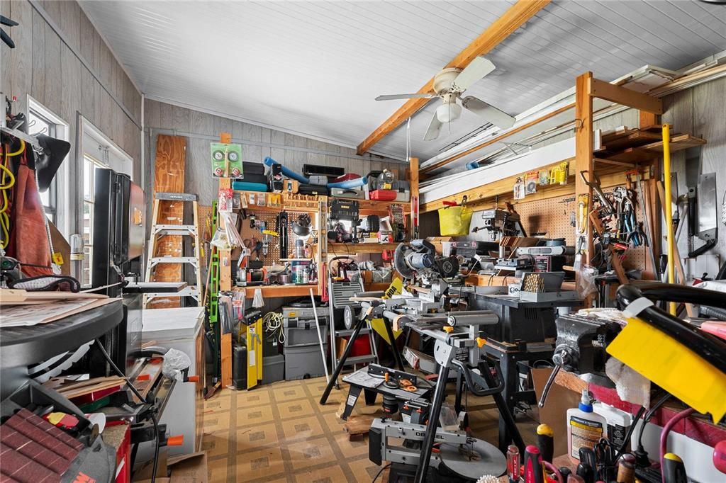 待售: $235,000 (2 贝兹, 2 浴室, 1552 平方英尺)