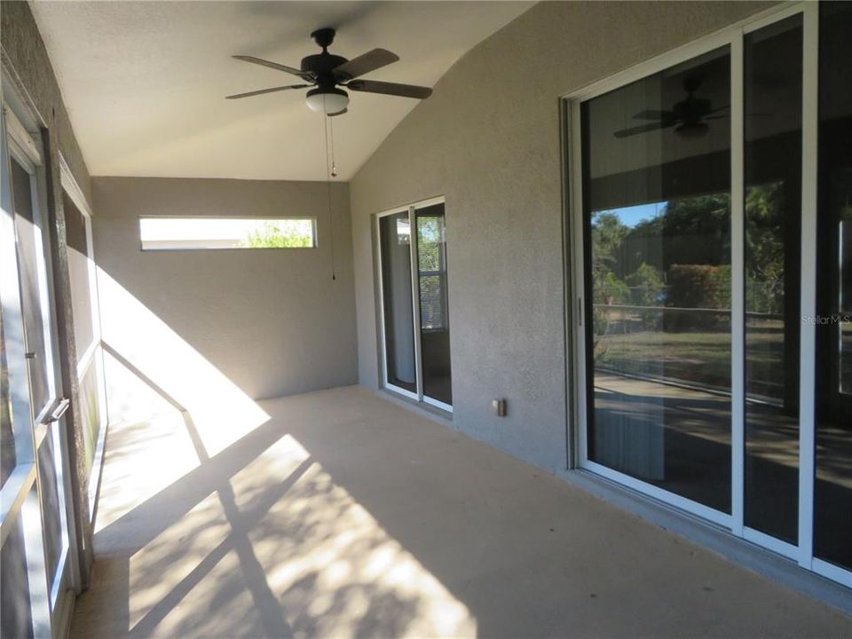 待售: $300,000 (3 贝兹, 2 浴室, 1696 平方英尺)