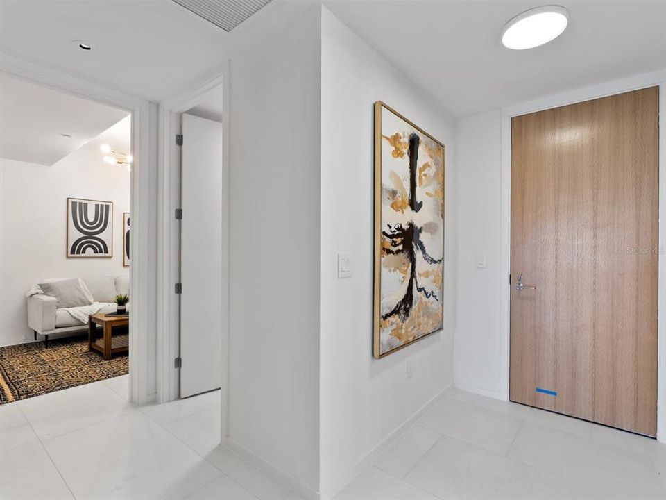 出租: $7,000 (3 贝兹, 3 浴室, 1884 平方英尺)