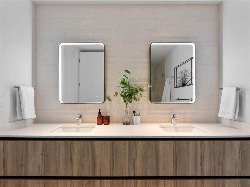 出租: $7,000 (3 贝兹, 3 浴室, 1884 平方英尺)