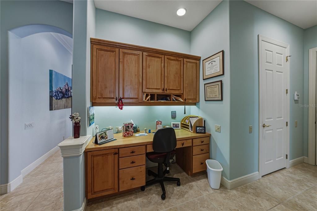 На продажу: $1,300,000 (3 спален, 4 ванн, 3808 Квадратных фут)