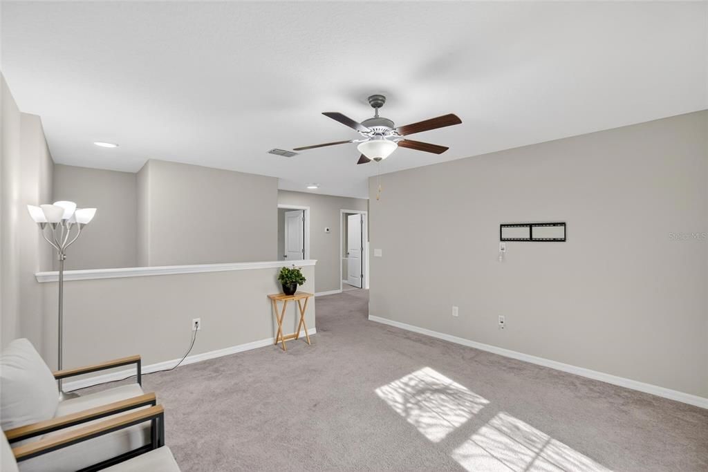 待售: $425,000 (4 贝兹, 2 浴室, 2635 平方英尺)