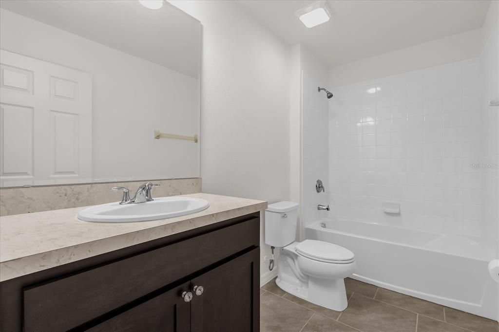 En Renta: $1,750 (3 camas, 2 baños, 1650 Pies cuadrados)