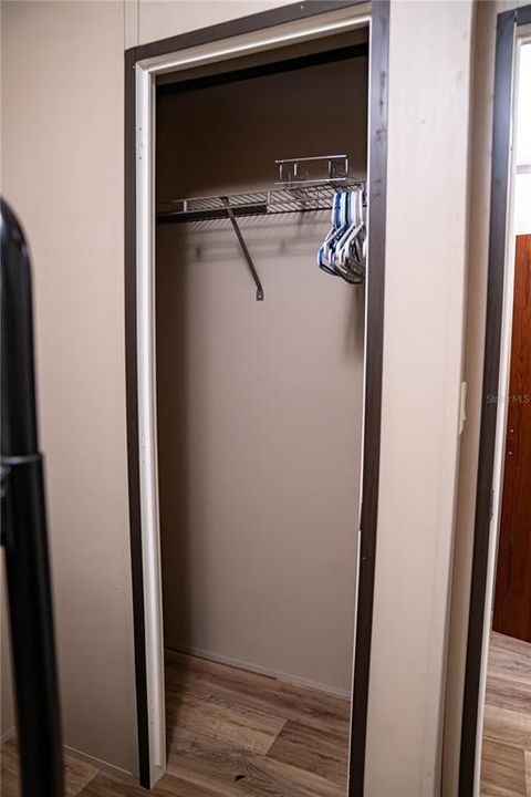 For Sale: $200,000 (3 beds, 2 baths, 1056 Square Feet)