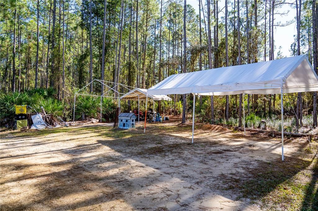 For Sale: $200,000 (3 beds, 2 baths, 1056 Square Feet)