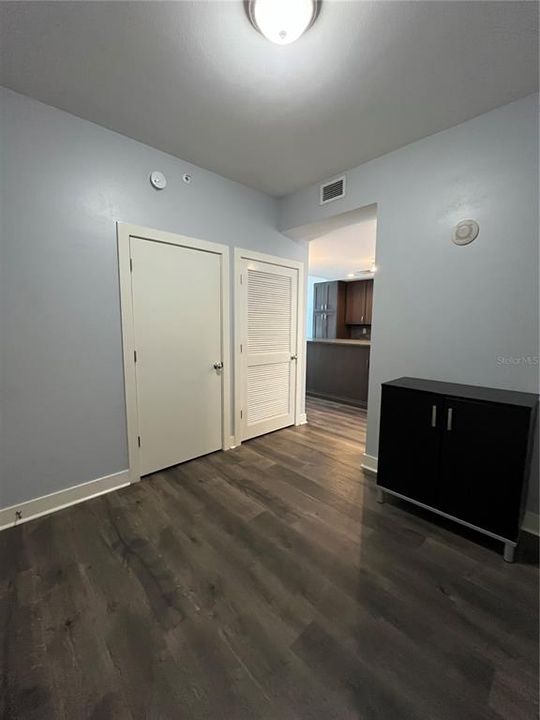 For Rent: $2,750 (2 beds, 1 baths, 1050 Square Feet)