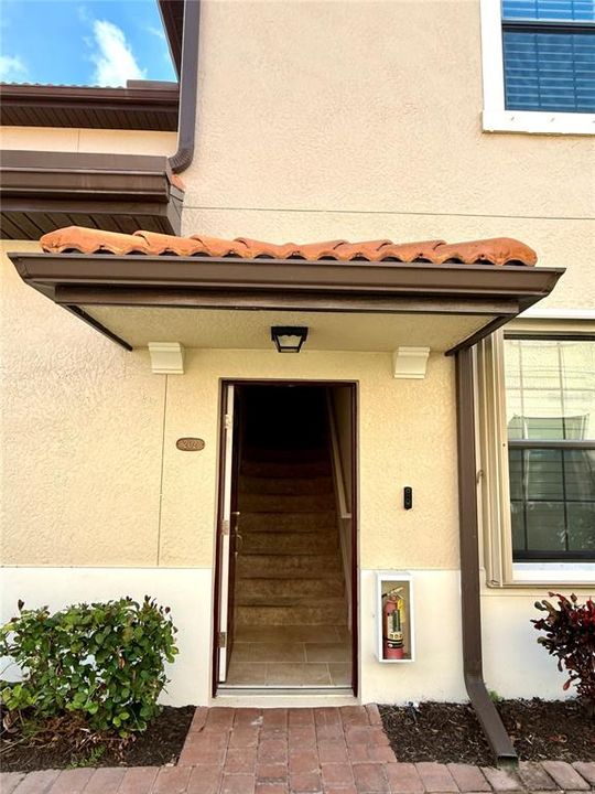 En Venta: $368,900 (3 camas, 2 baños, 1661 Pies cuadrados)