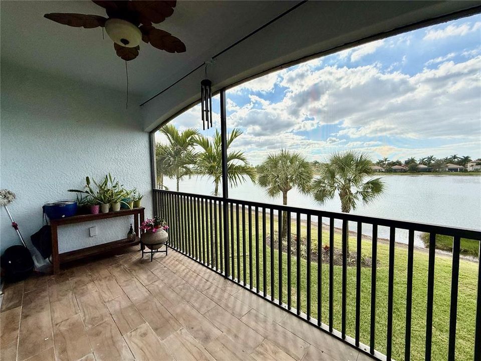 En Venta: $368,900 (3 camas, 2 baños, 1661 Pies cuadrados)