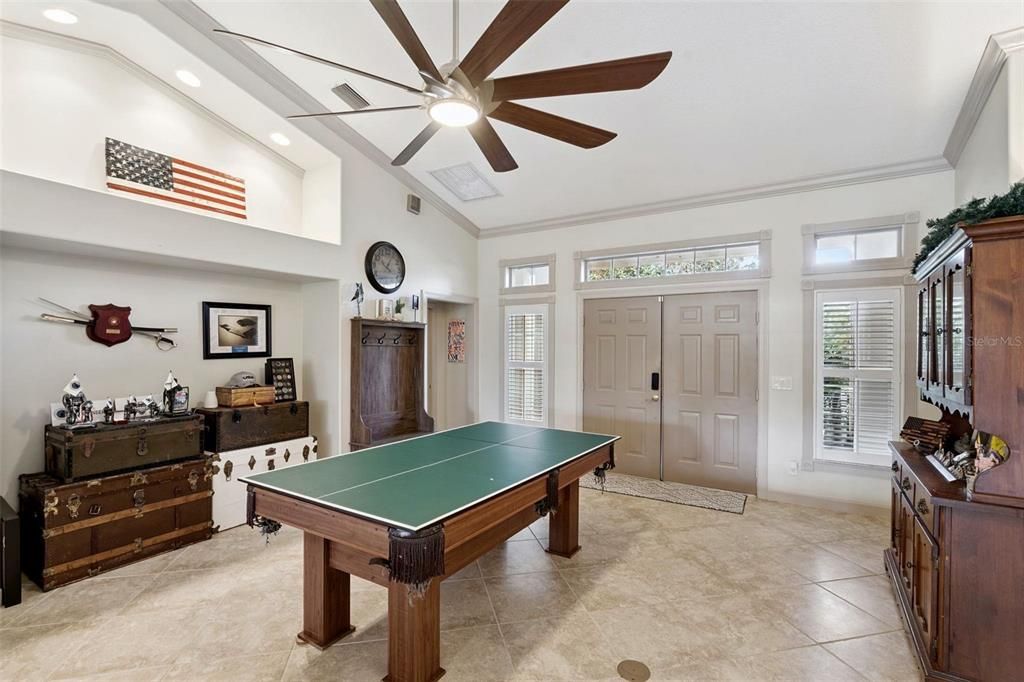 For Sale: $559,900 (3 beds, 2 baths, 2504 Square Feet)