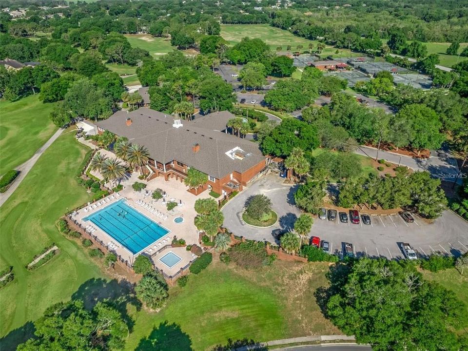 For Sale: $559,900 (3 beds, 2 baths, 2504 Square Feet)