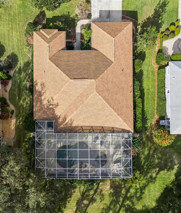 For Sale: $559,900 (3 beds, 2 baths, 2504 Square Feet)