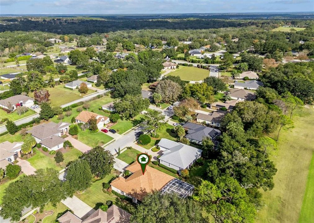 For Sale: $559,900 (3 beds, 2 baths, 2504 Square Feet)