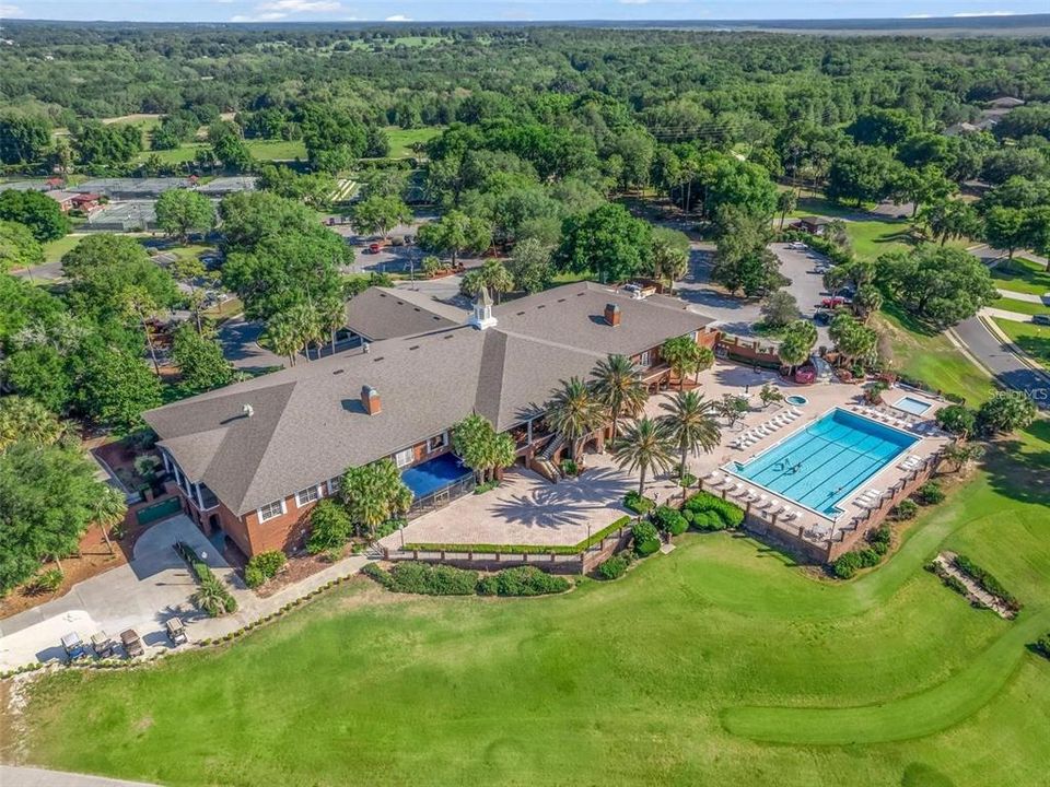 For Sale: $559,900 (3 beds, 2 baths, 2504 Square Feet)