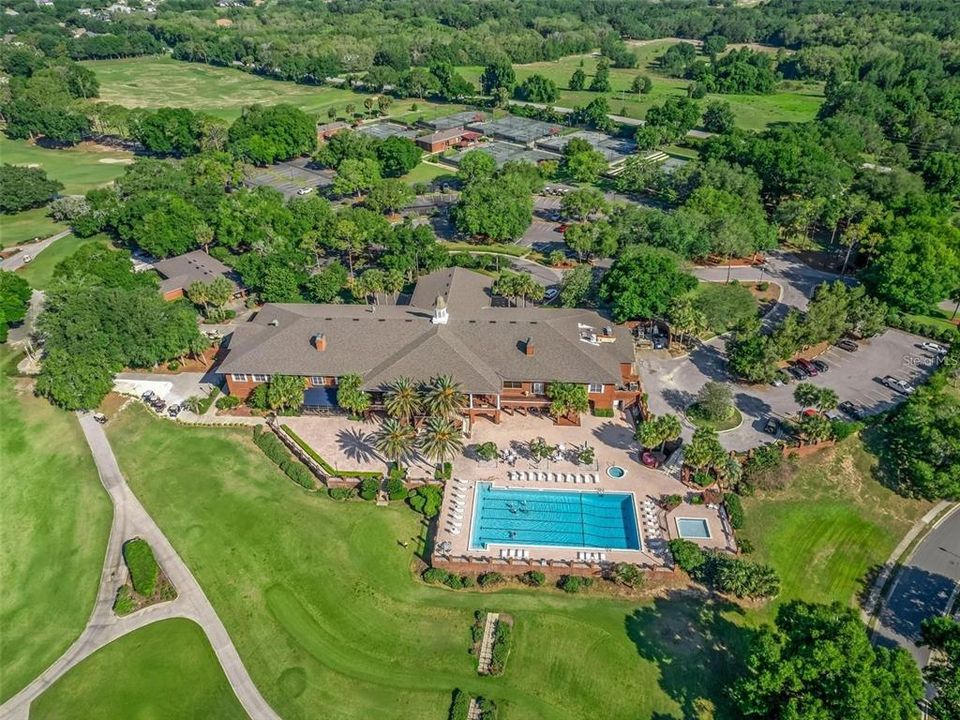 For Sale: $559,900 (3 beds, 2 baths, 2504 Square Feet)