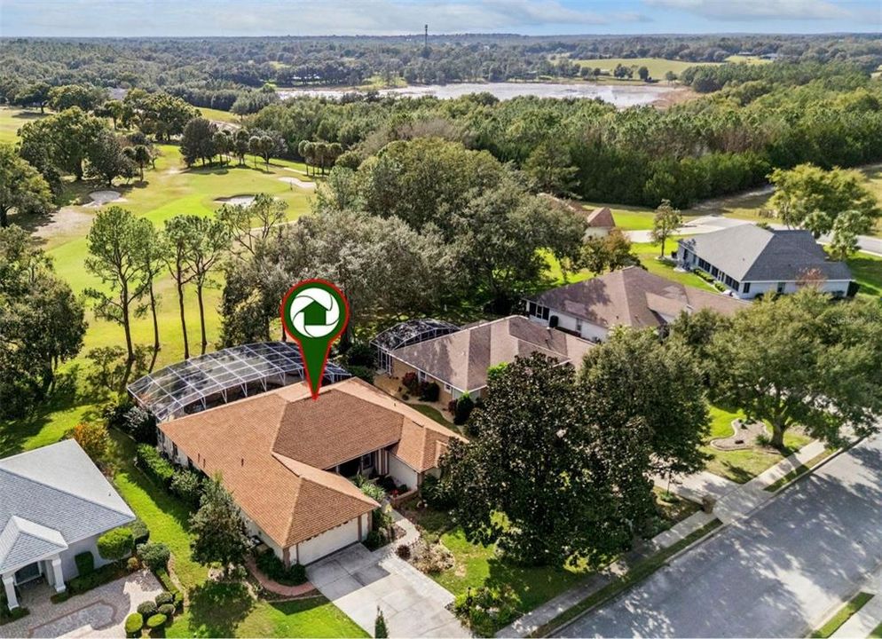 For Sale: $559,900 (3 beds, 2 baths, 2504 Square Feet)