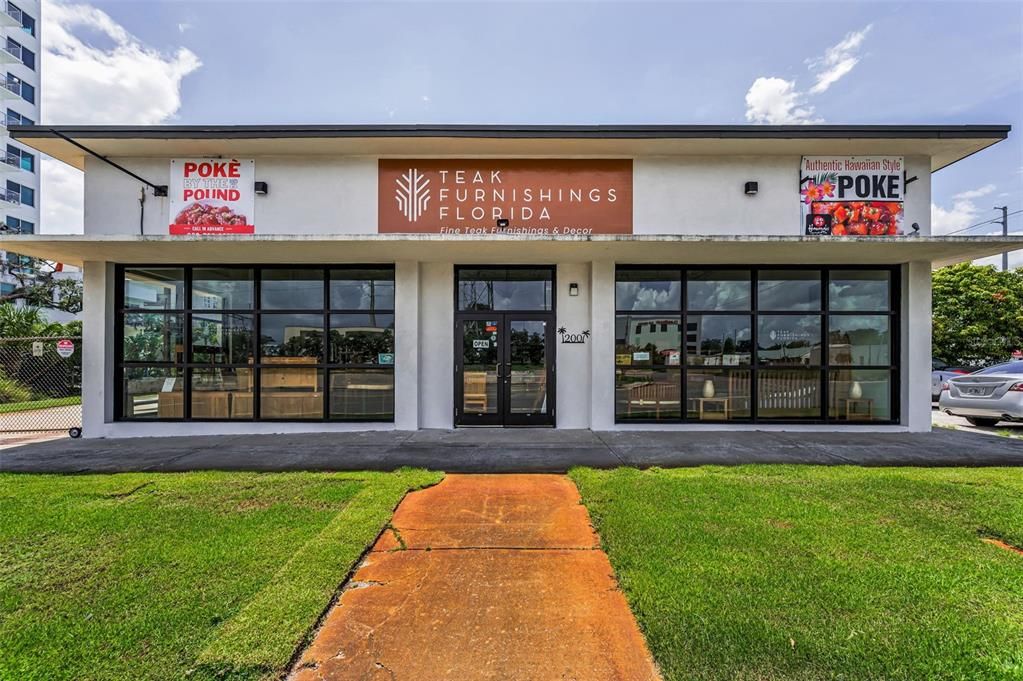 待售: $1,750,000 (0 贝兹, 0 浴室, 3700 平方英尺)