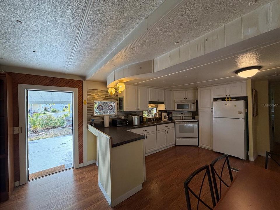 В аренду: $1,425 (1 спален, 1 ванн, 552 Квадратных фут)