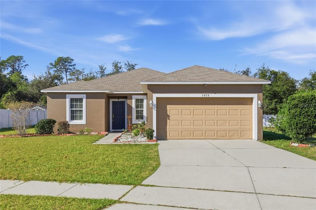 На продажу: $368,000 (4 спален, 2 ванн, 1549 Квадратных фут)