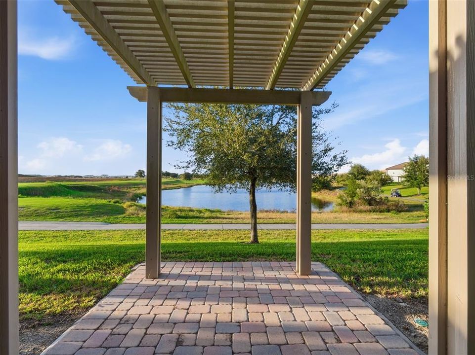 待售: $315,000 (3 贝兹, 2 浴室, 1828 平方英尺)