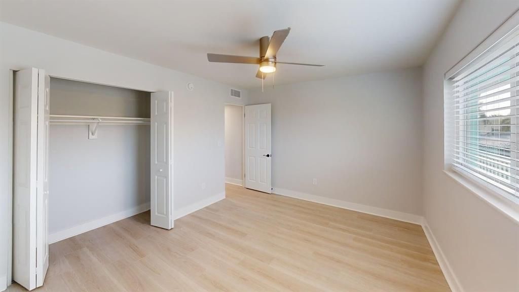 For Rent: $3,250 (2 beds, 2 baths, 864 Square Feet)