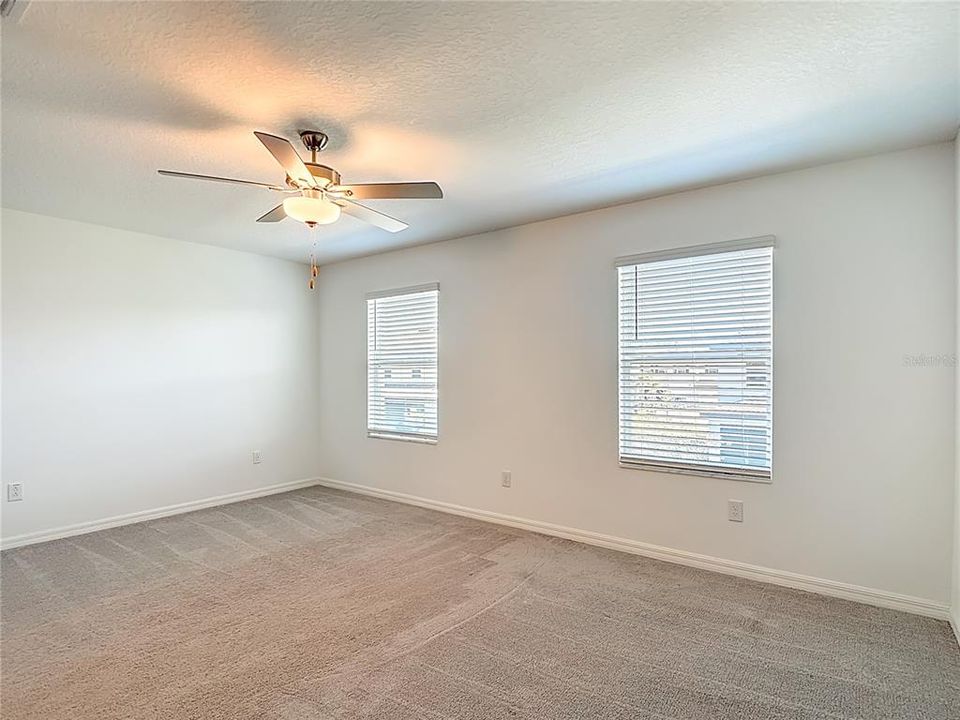 В аренду: $2,000 (2 спален, 2 ванн, 1541 Квадратных фут)